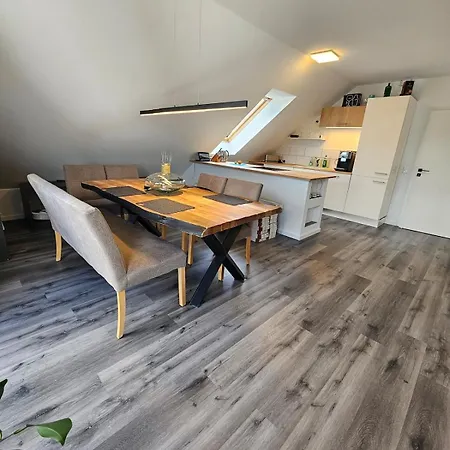 Gemuetliche In Naehe 아파트 *